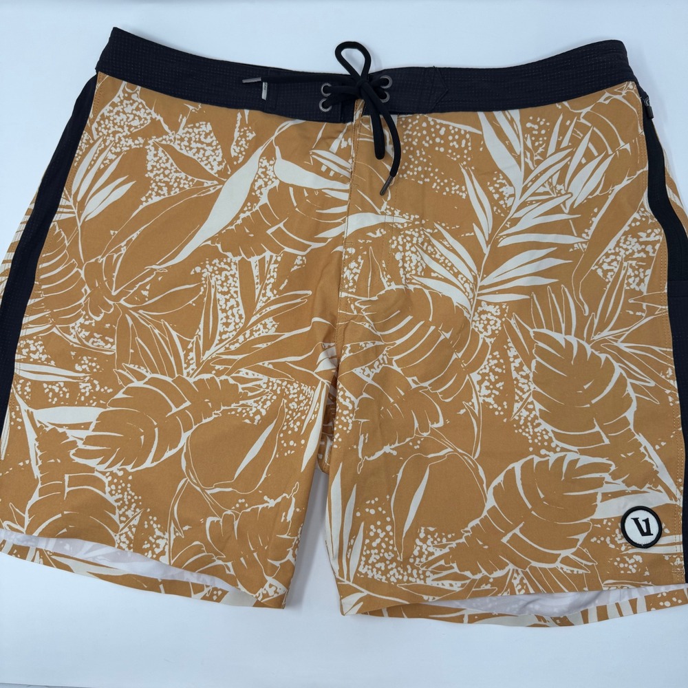 Vuori Peak Board Shorts 7" Yellow Floral Tropical Print Mens Size 34